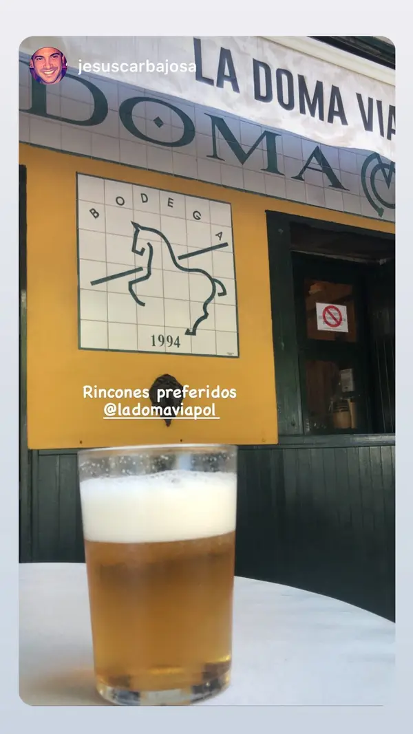 El azulejo del caballo en la fachada de La Doma